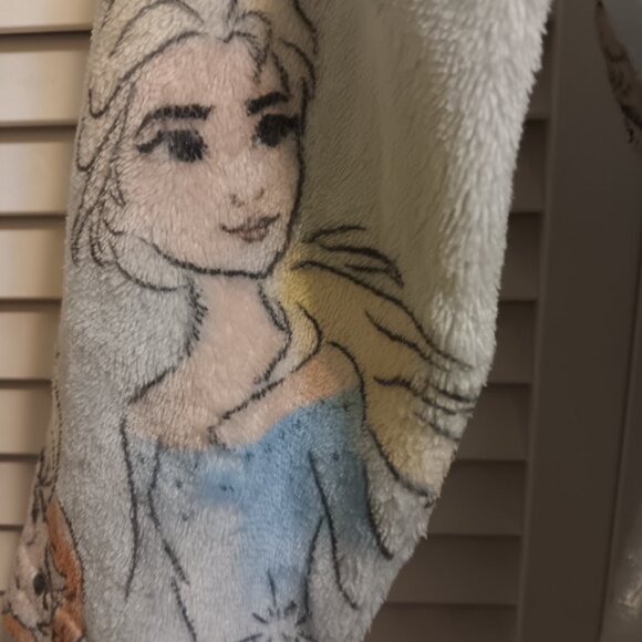 Disney Frozen Girls 4T Plush Bathrobe Soft Pastels Pictures Elsa & Anna - Picture 3 of 8